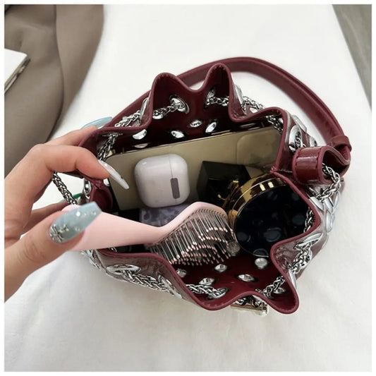 Portable Metal Stud Rivet Shoulder Bag Spicy Girl Chain Y2k Underarm Bag Punk Style Handbag Drawstring Crossbody Bag Daily